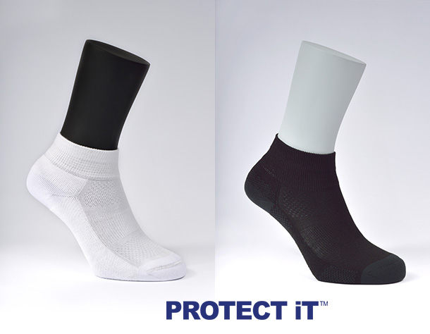 ACTIVE WHITE BLACK